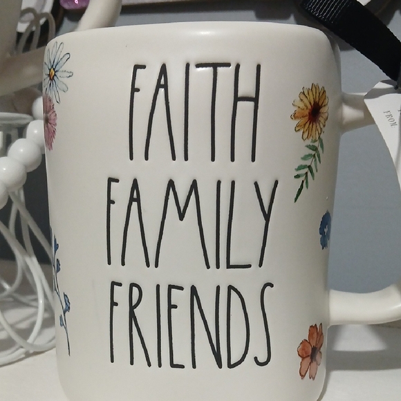 Rae Dunn Other - Rae Dunn Floral Faith Family Friends Mug NWT